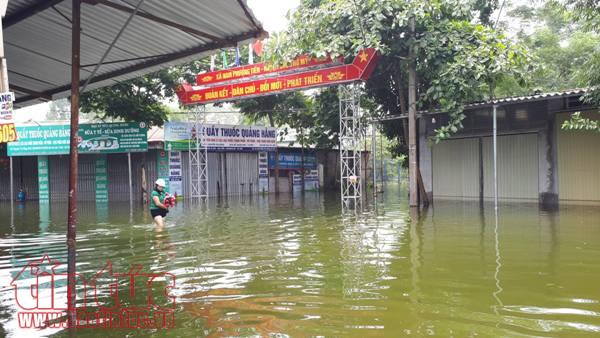  Hà Nội tiếp tục bơm tiêu chống úng, lụt ảnh 1